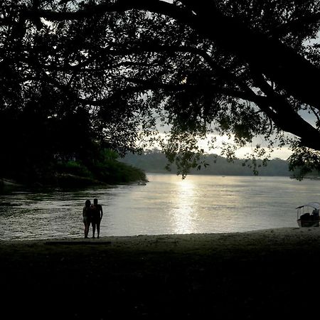 Misahualli Amazon Lodge ภายนอก รูปภาพ