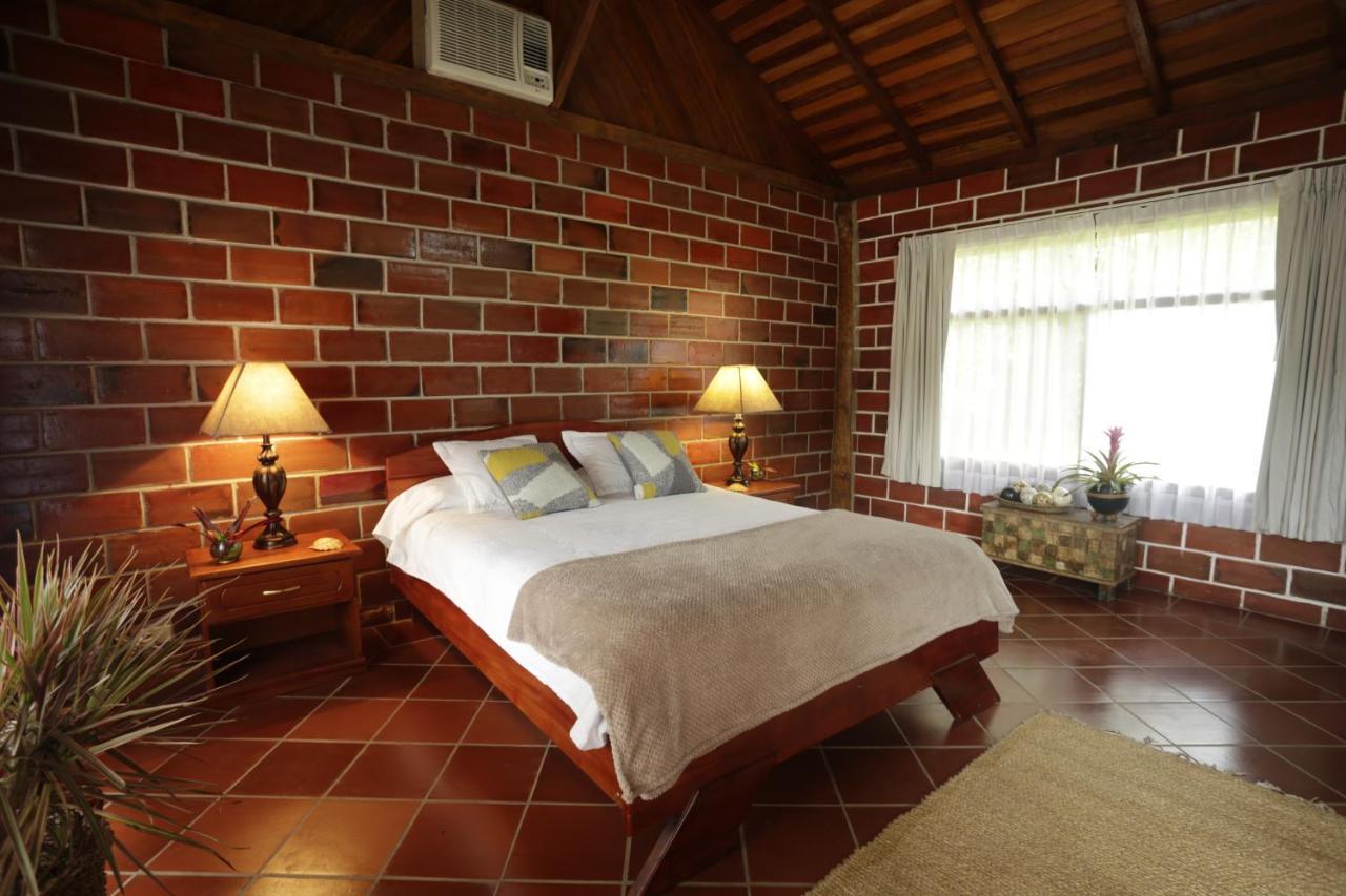 Misahualli Amazon Lodge ภายนอก รูปภาพ