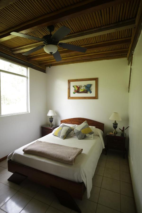 Misahualli Amazon Lodge ภายนอก รูปภาพ